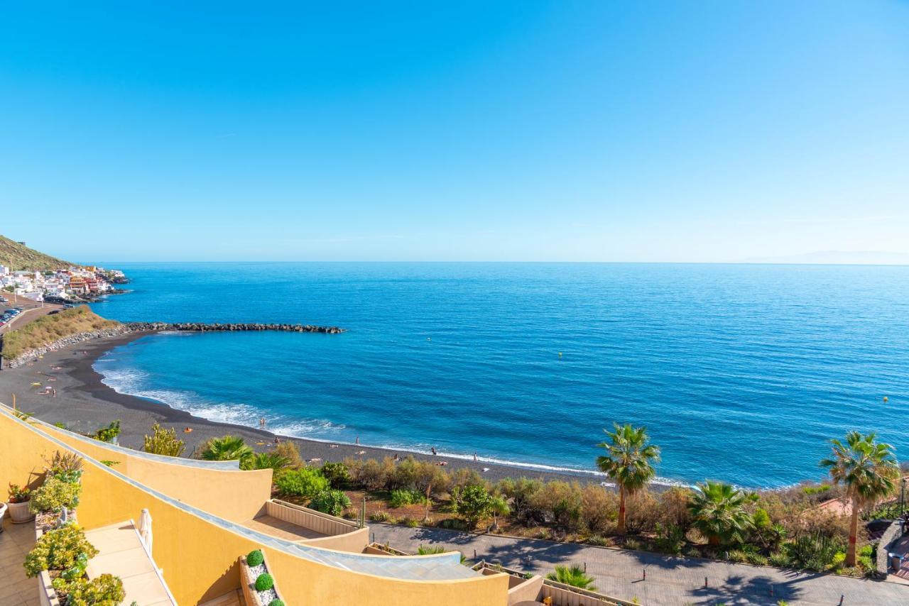 La Nea Beach Apartment Radazul 外观 照片