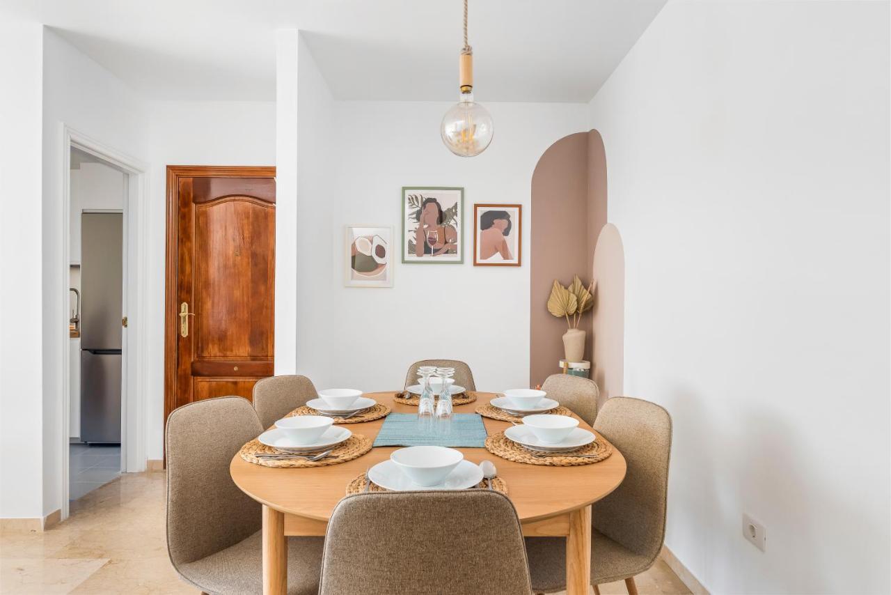 La Nea Beach Apartment Radazul 外观 照片